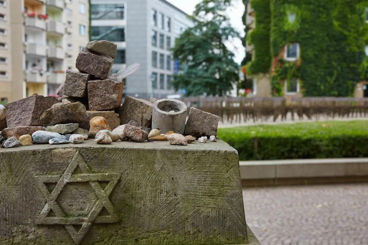 Casanando - Lamaison - Neu Saniert In Ruhiger Innenstadtlage Leipzig Germany